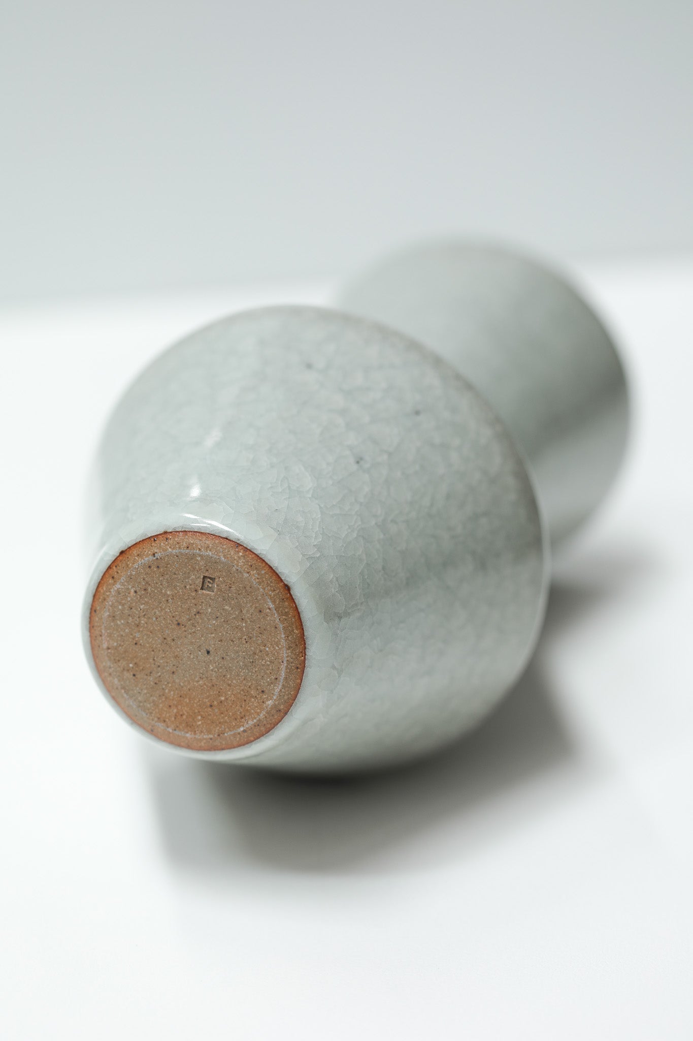 Florian Gadsby: Angular Vase