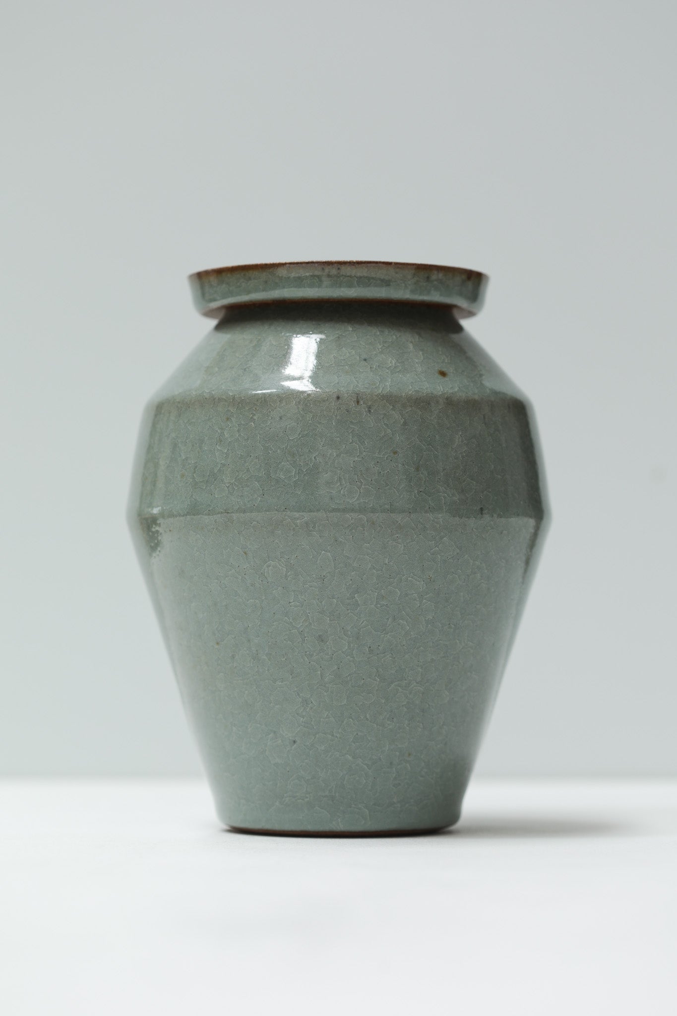 Florian Gadsby: Angular Lidded Jar