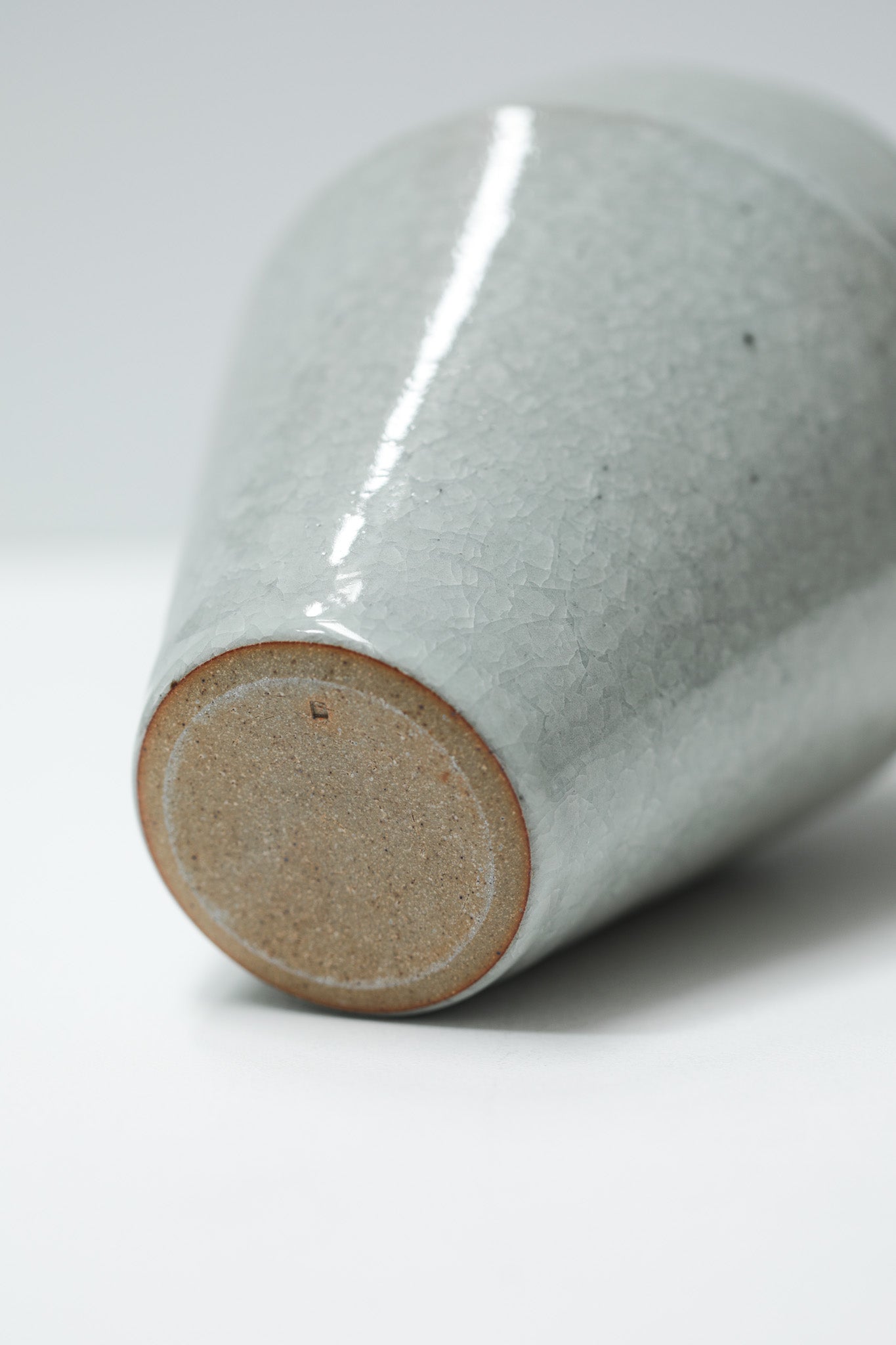 Florian Gadsby: Angular Vase