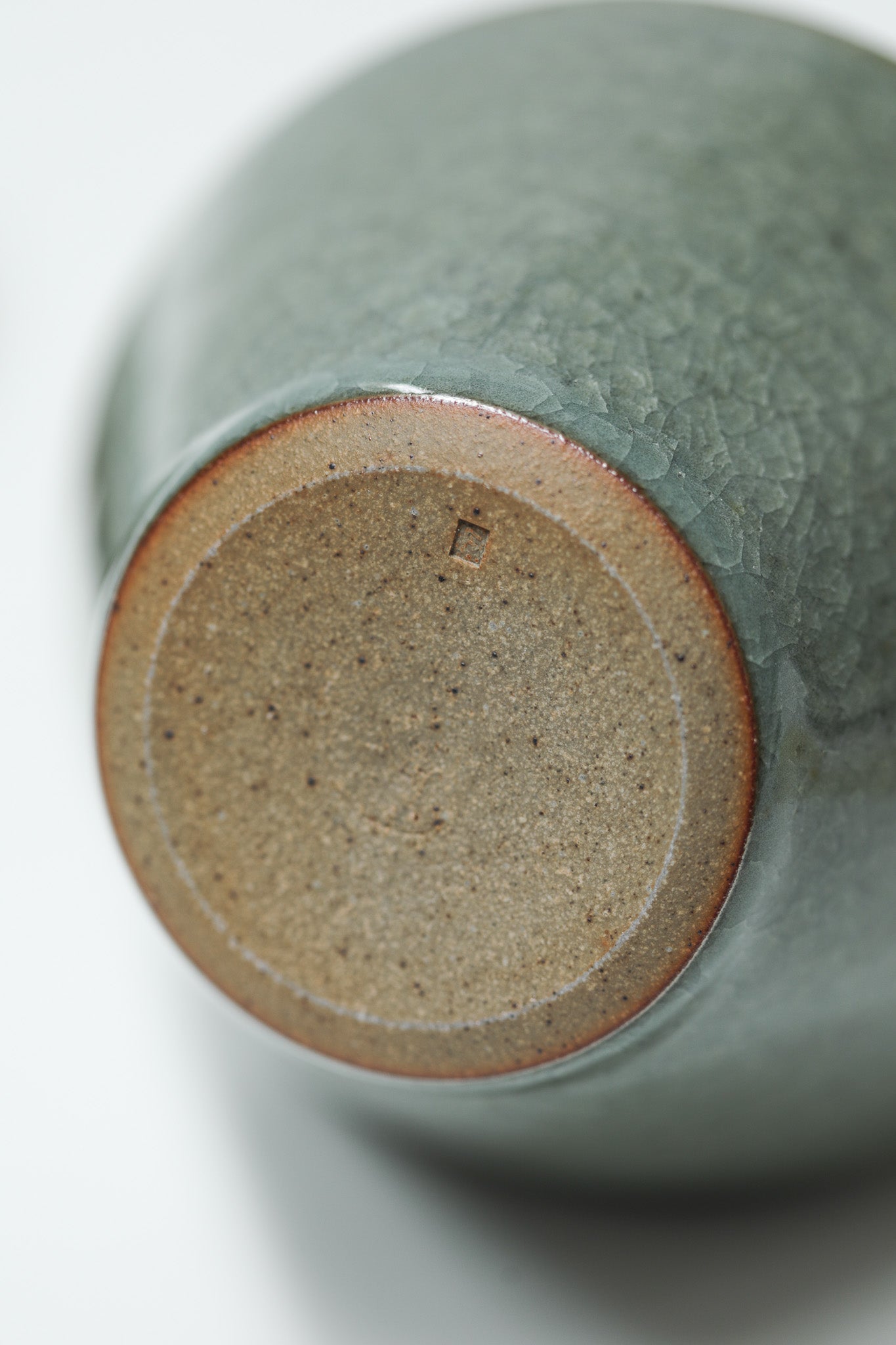 Florian Gadsby: Medium Angular Lidded Jar
