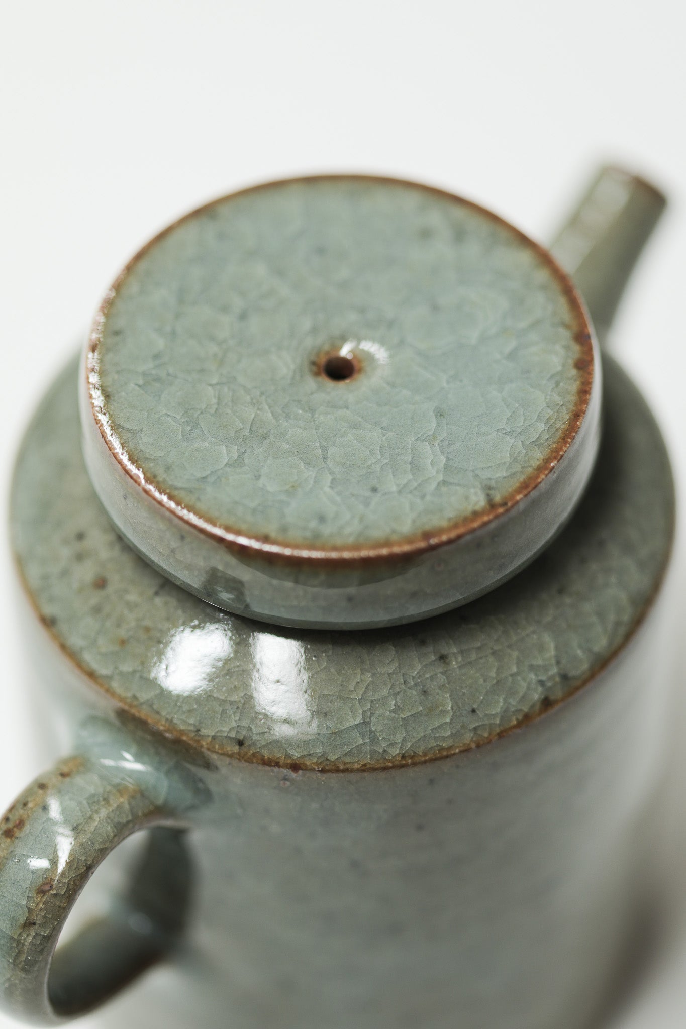 Florian Gadsby: Small Teapot