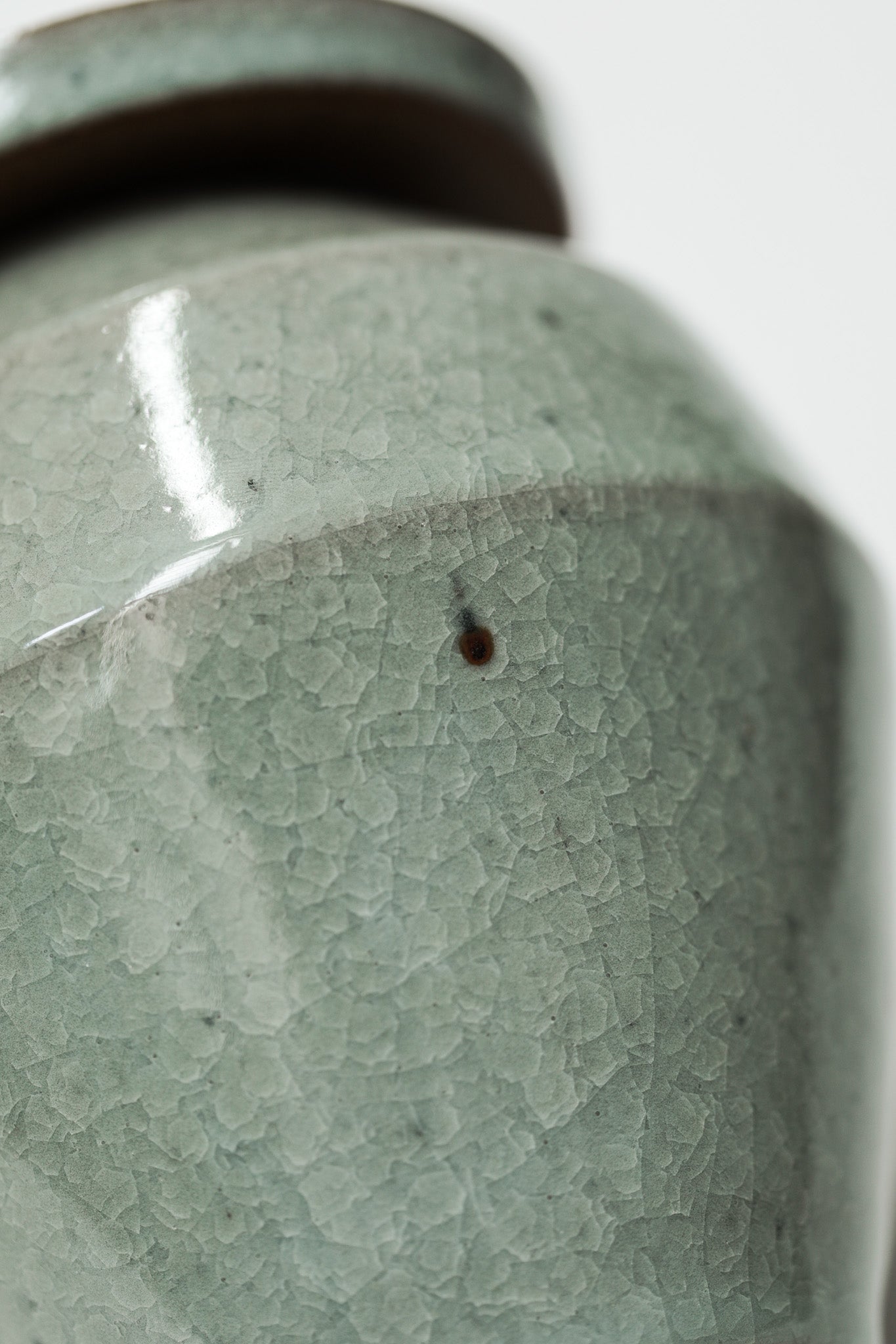 Florian Gadsby: Medium Angular Lidded Jar