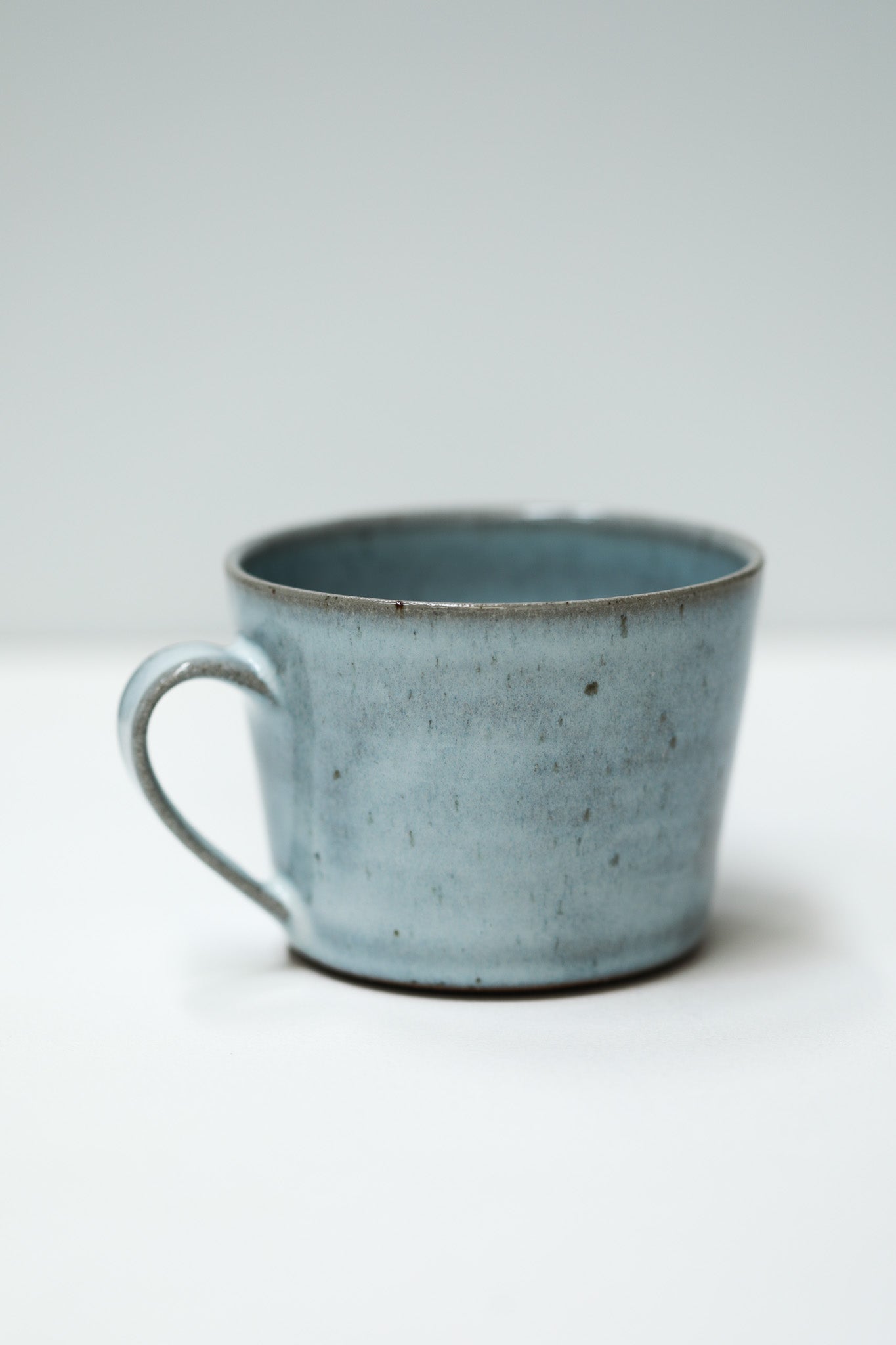 Florian Gadsby: Shallow Mug