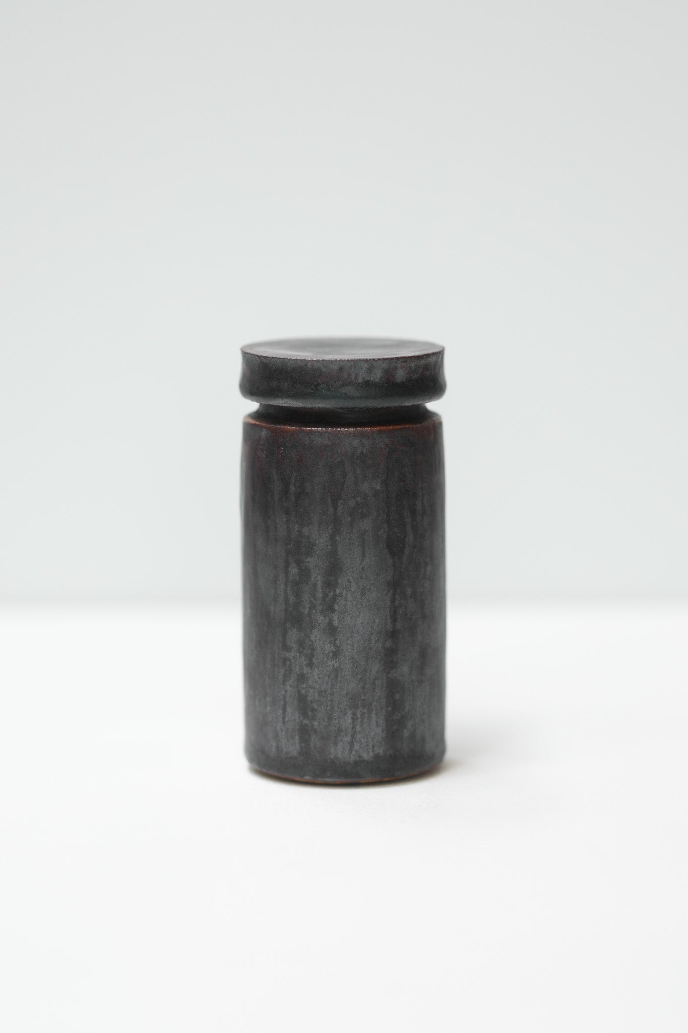 Florian Gadsby: Small Lidded Jar