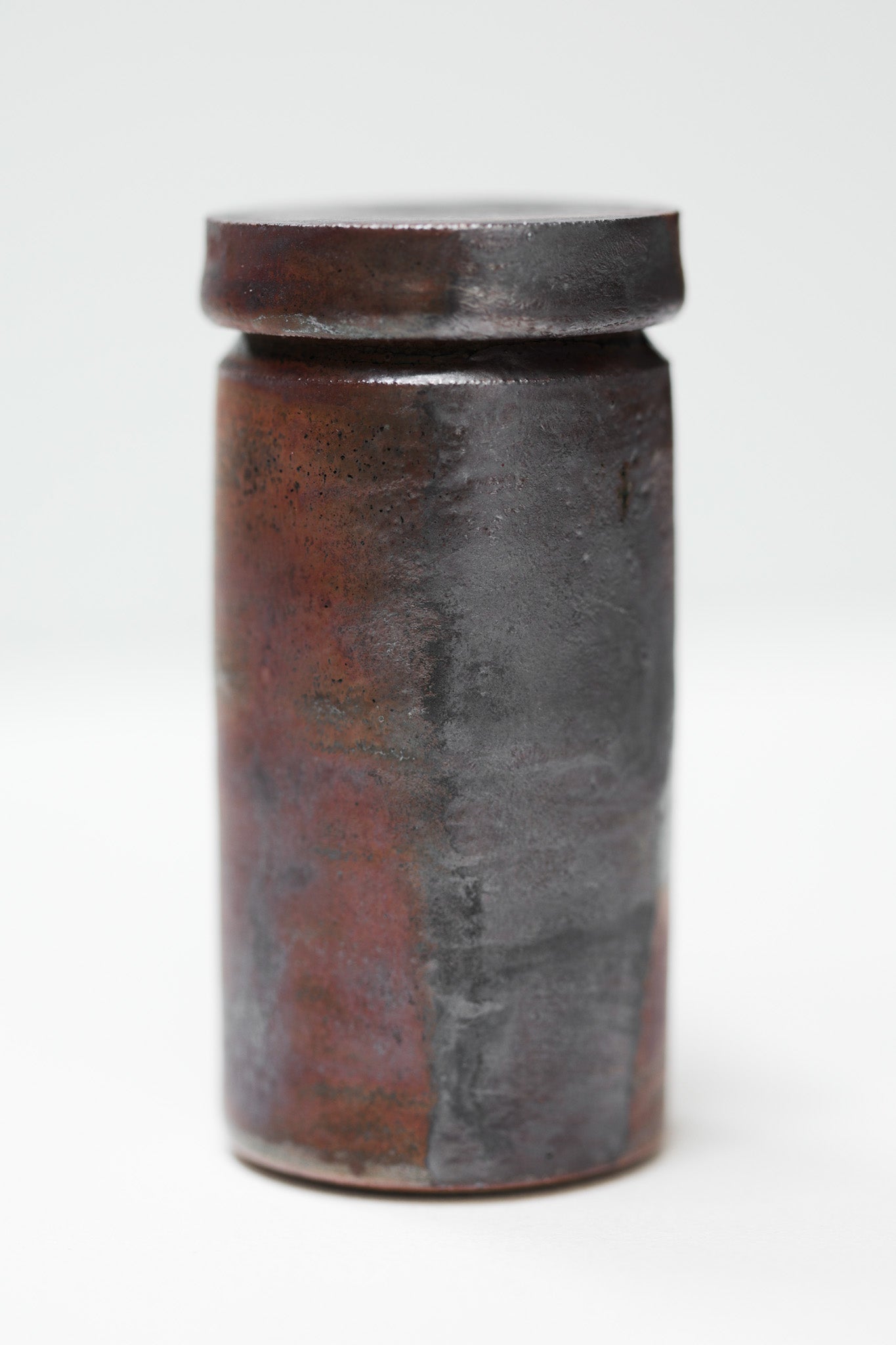 Florian Gadsby: Small Lidded Jar