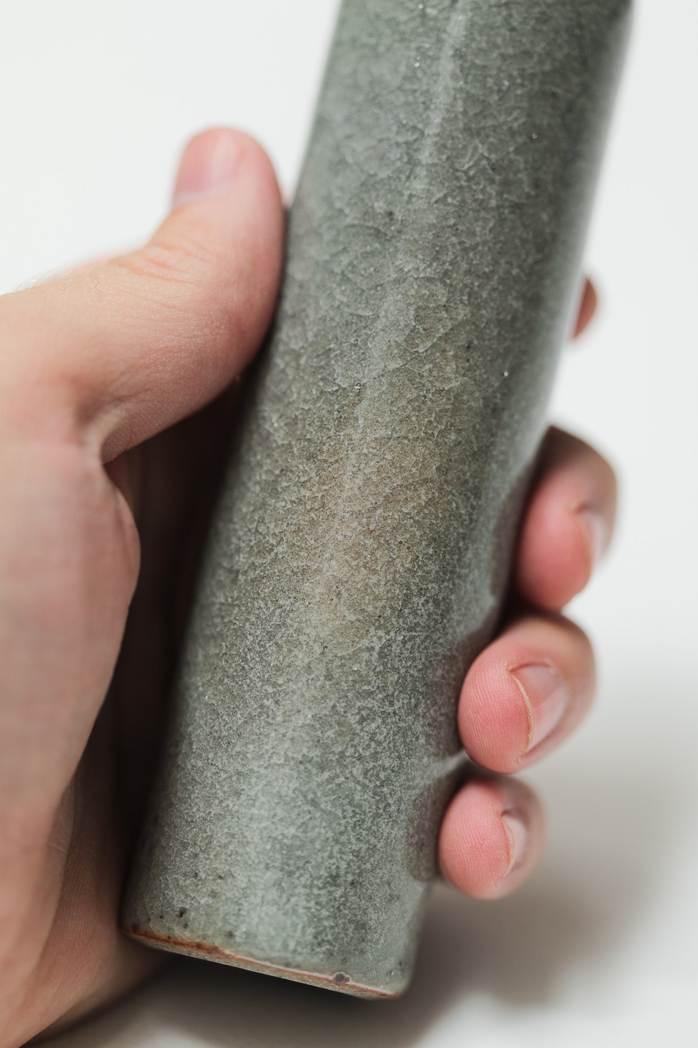 Florian Gadsby: Cylindrical Vase