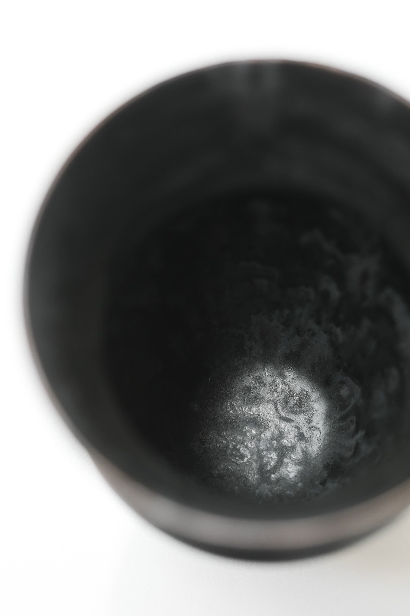Florian Gadsby: Angular Vase