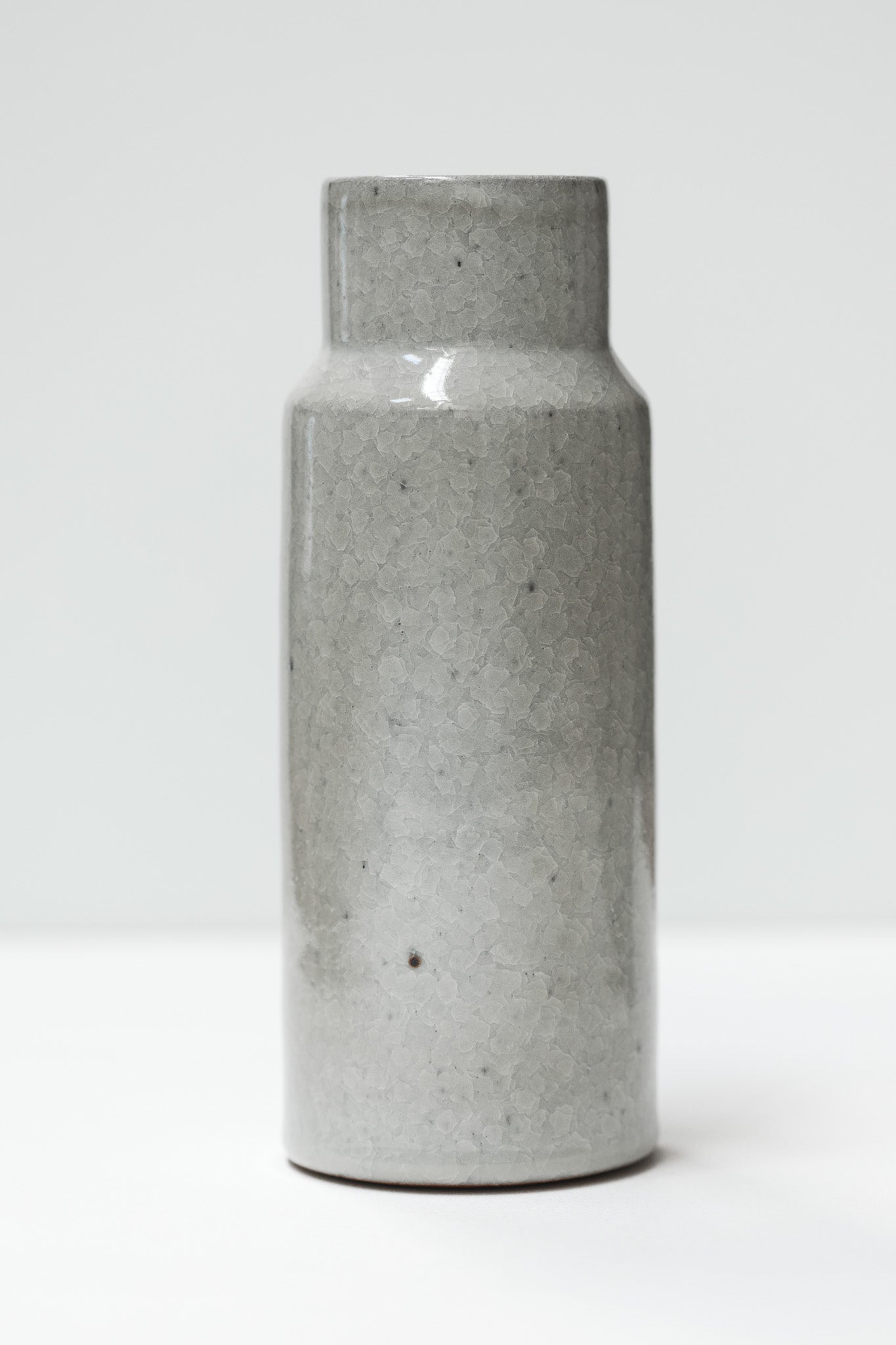 Florian Gadsby: Stepped Cylindrical Vase