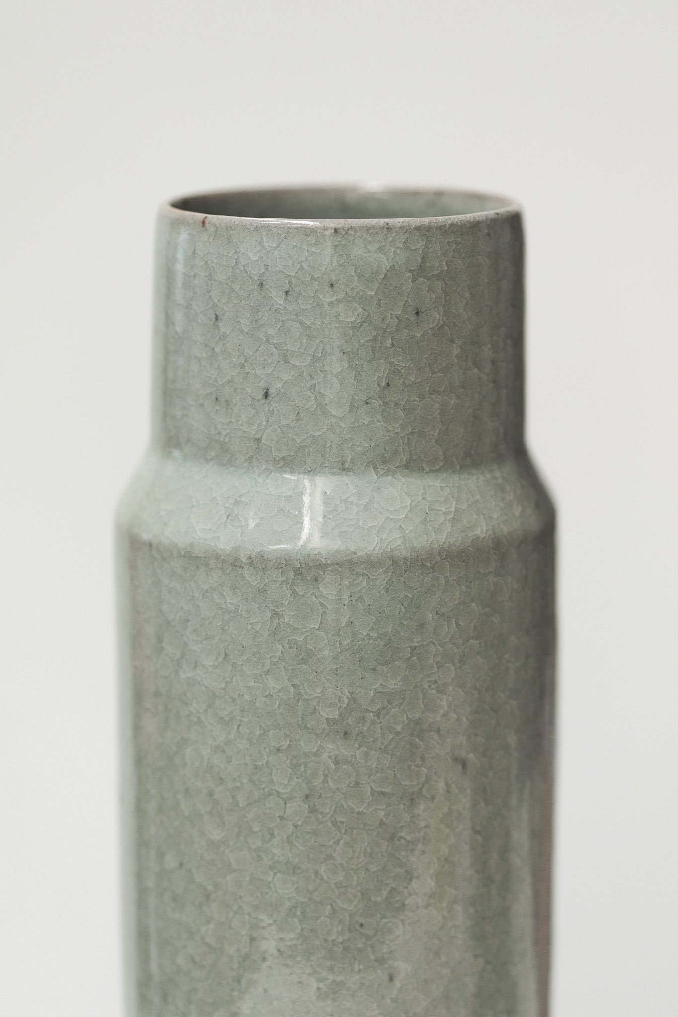 Florian Gadsby: Tall Stepped Cylindrical Vase