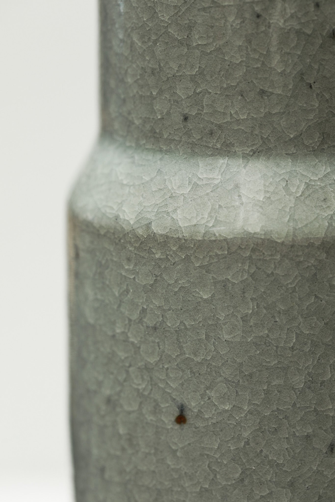 Florian Gadsby: Tall Stepped Cylindrical Vase