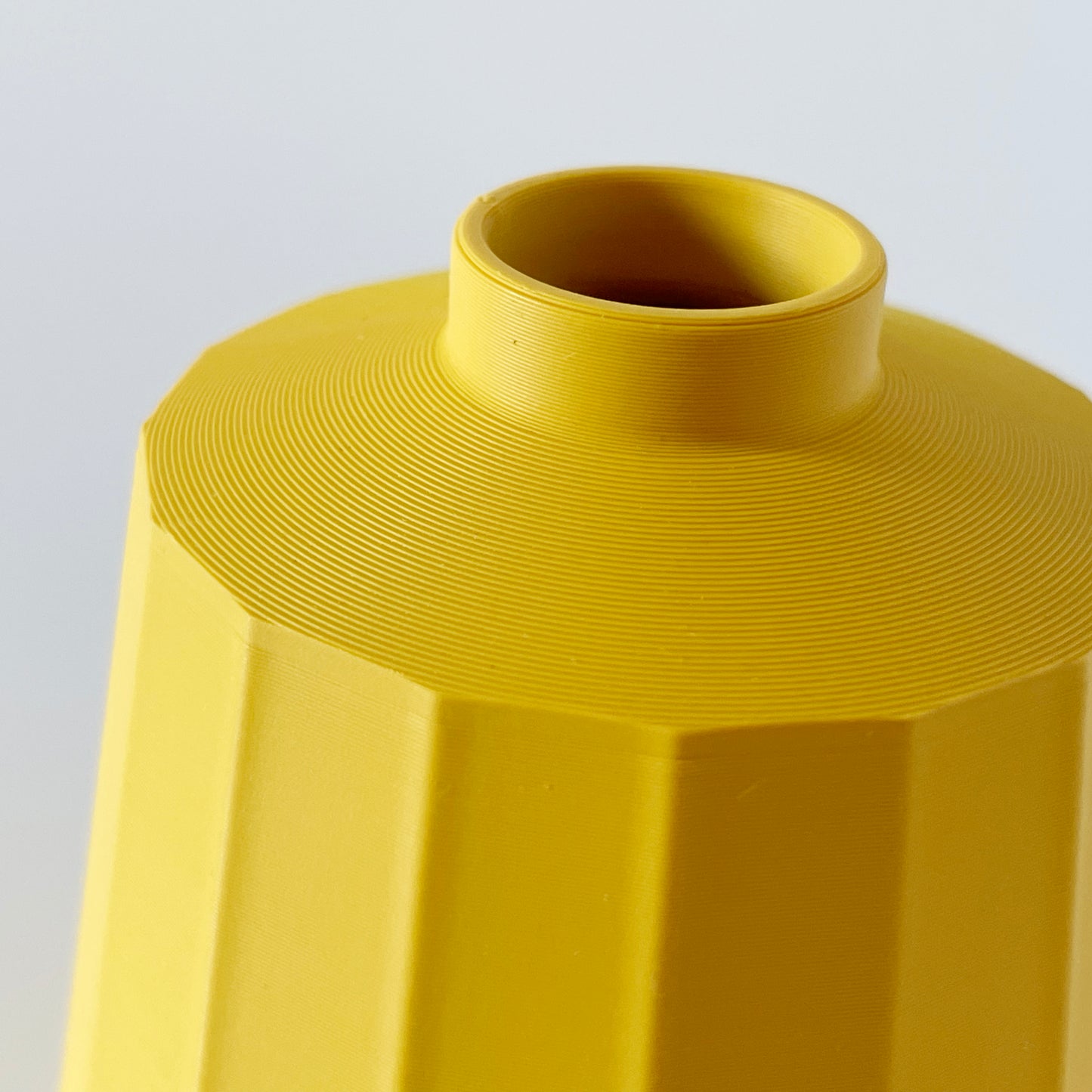 Keeley Traae: Custard Vase