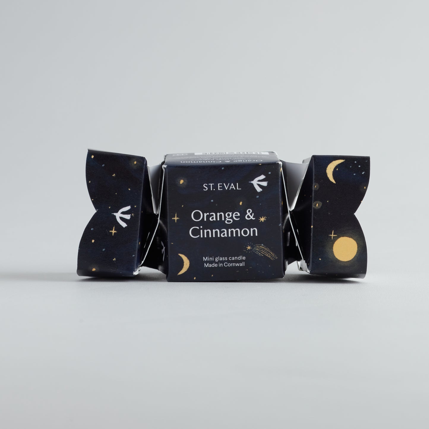 St Eval Christmas Cracker Candle