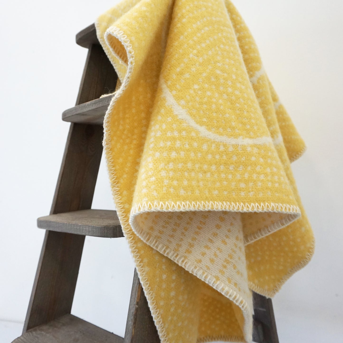 Emma Lawrenson: Wool Blanket