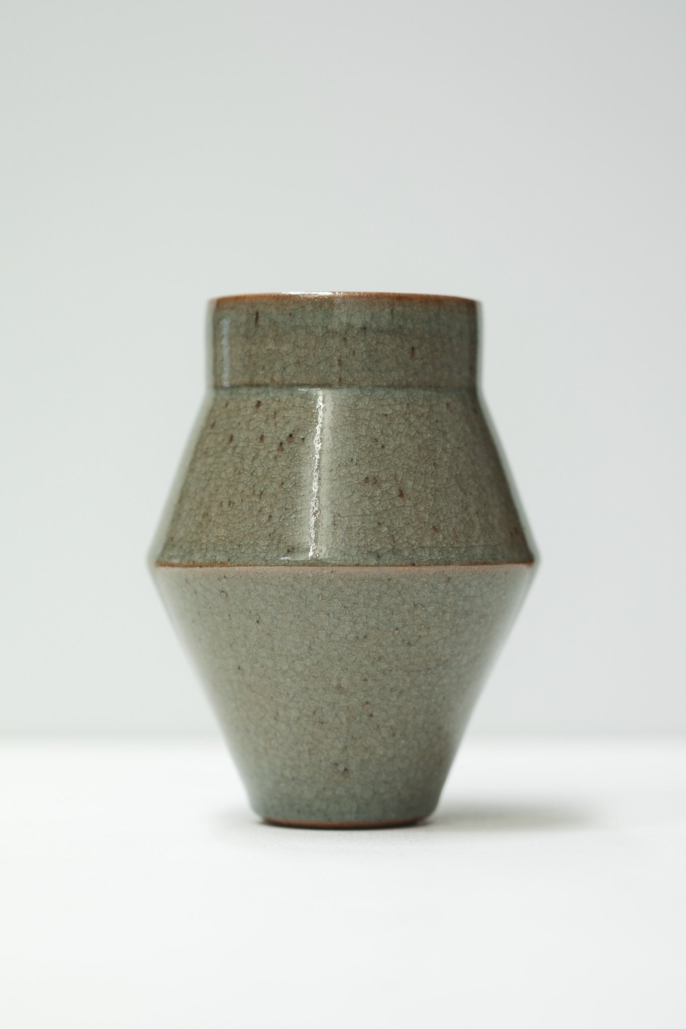 Florian Gadsby: Small Vase