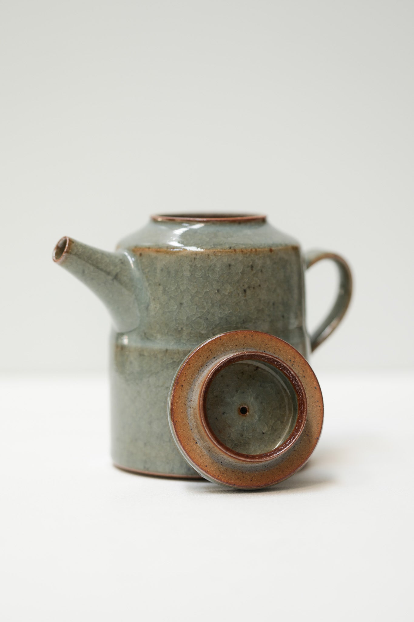 Florian Gadsby: Stepped Teapot