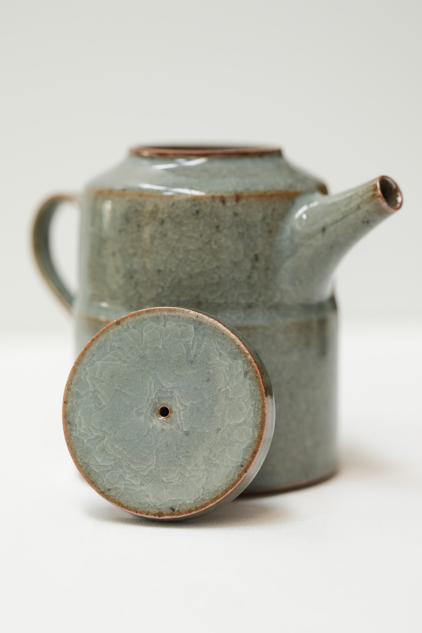 Florian Gadsby: Stepped Teapot