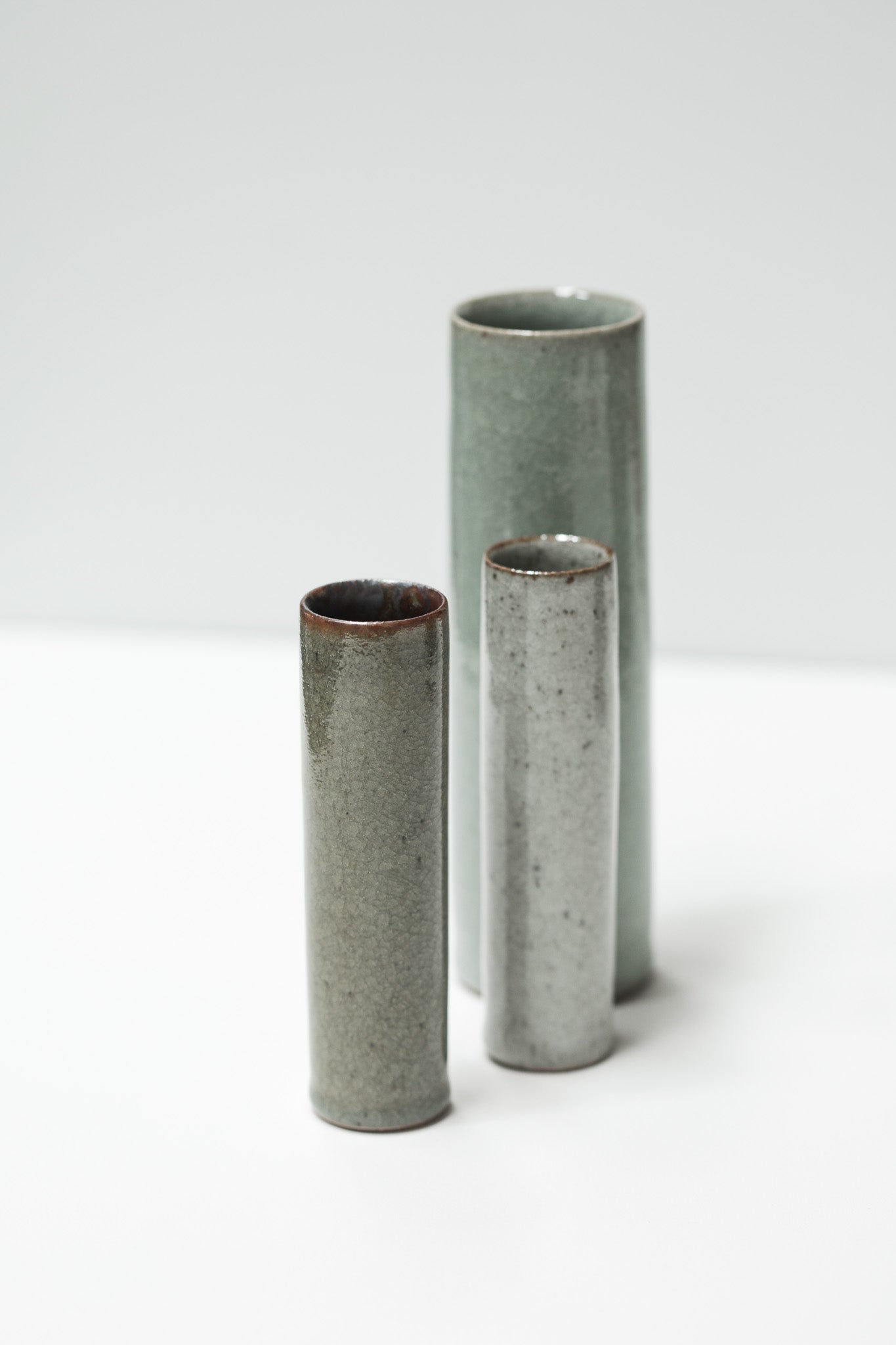 Florian Gadsby: Trio of Cylindrical Vases