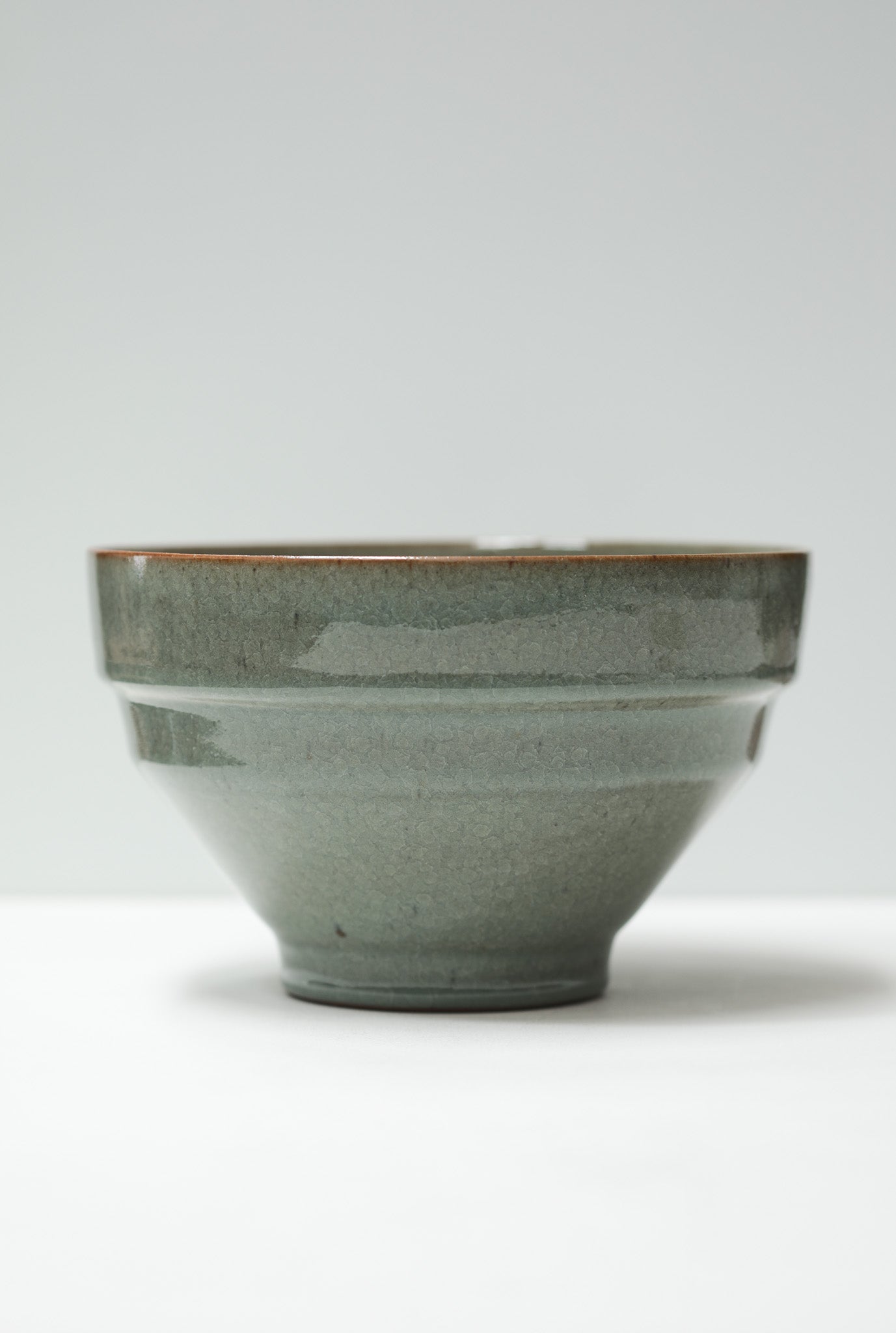 Florian Gadsby: Large Stepped Bowl