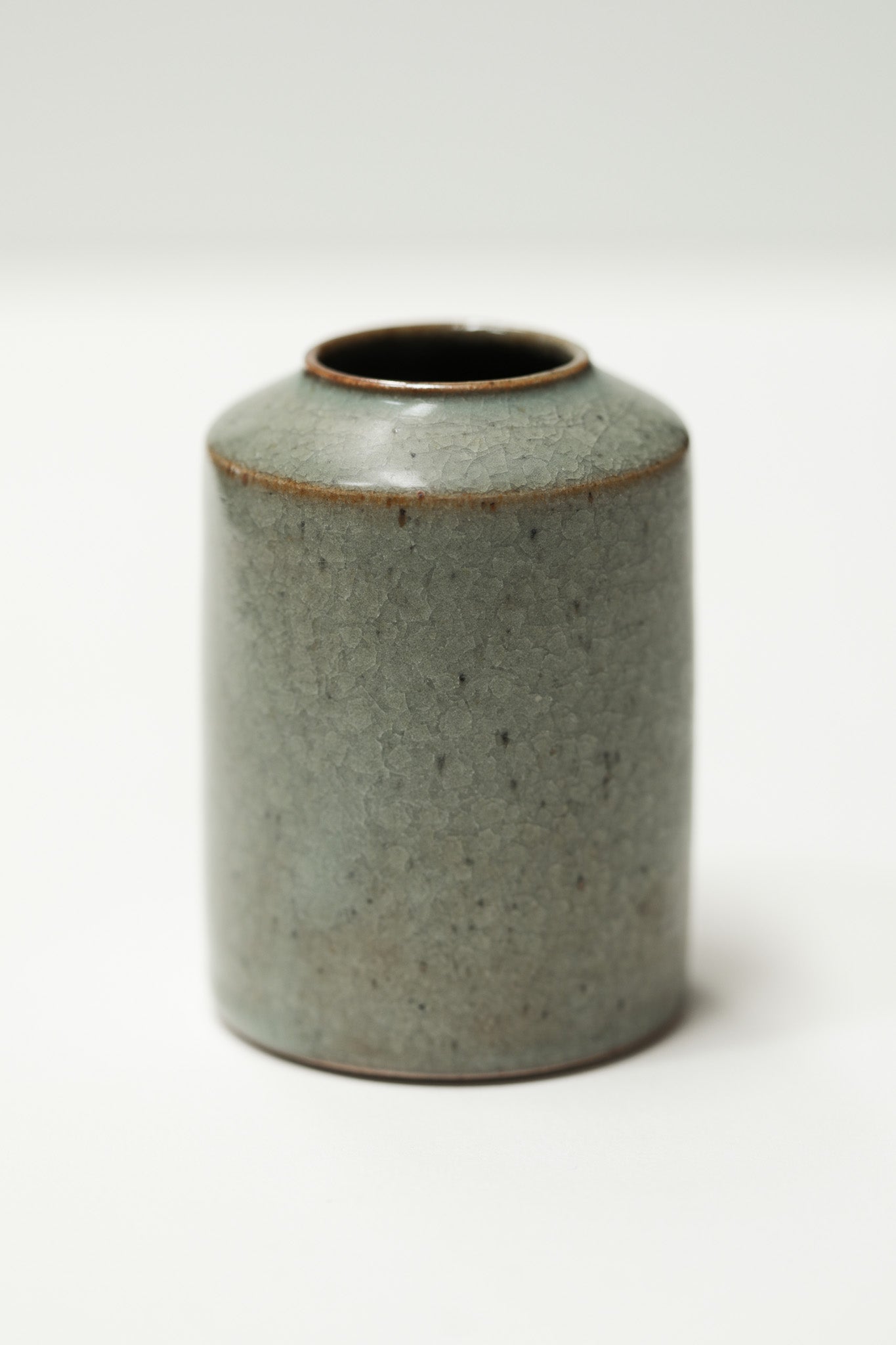 Florian Gadsby: Lined Jar