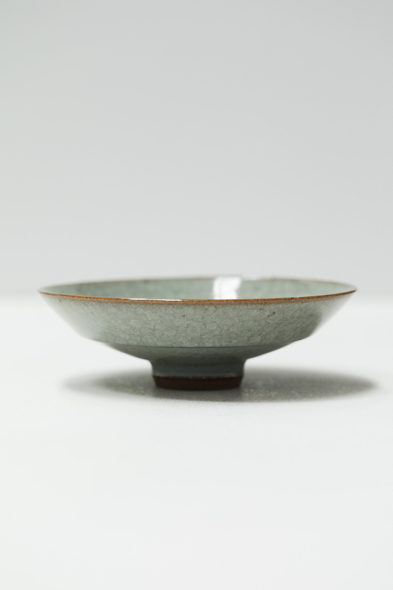 Florian Gadsby: Shallow Angular Bowl