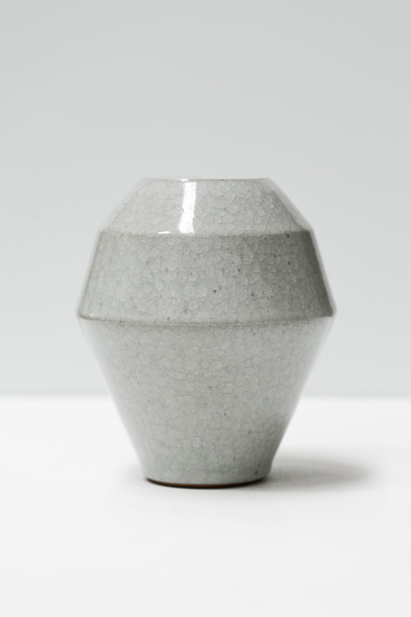 Florian Gadsby: Small Angular Bud Vase
