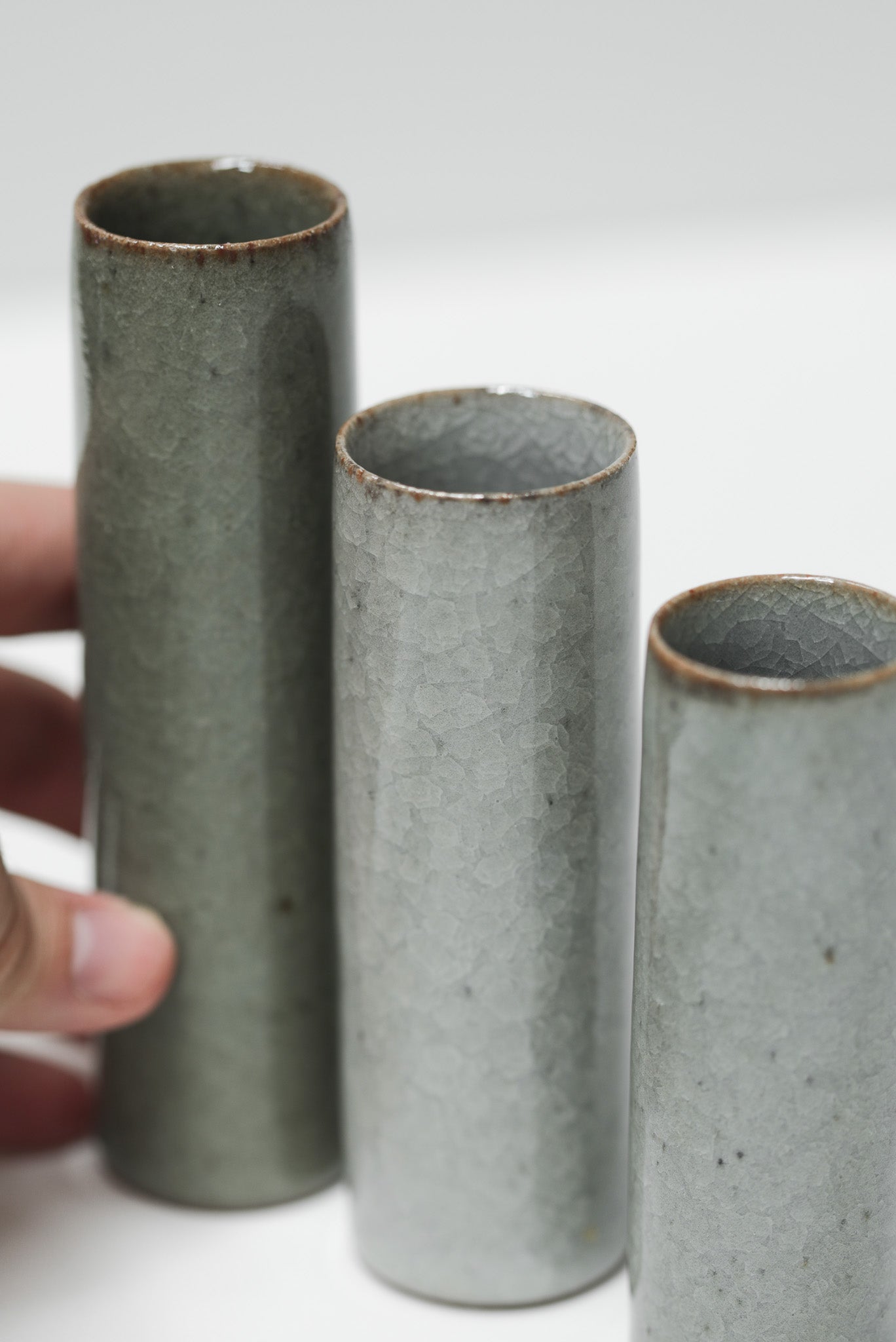 Florian Gadsby: Trio of Small Cylindrical Vases