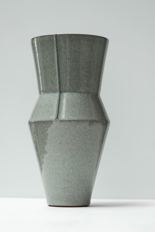 Florian Gadsby: Tall Lined Vase