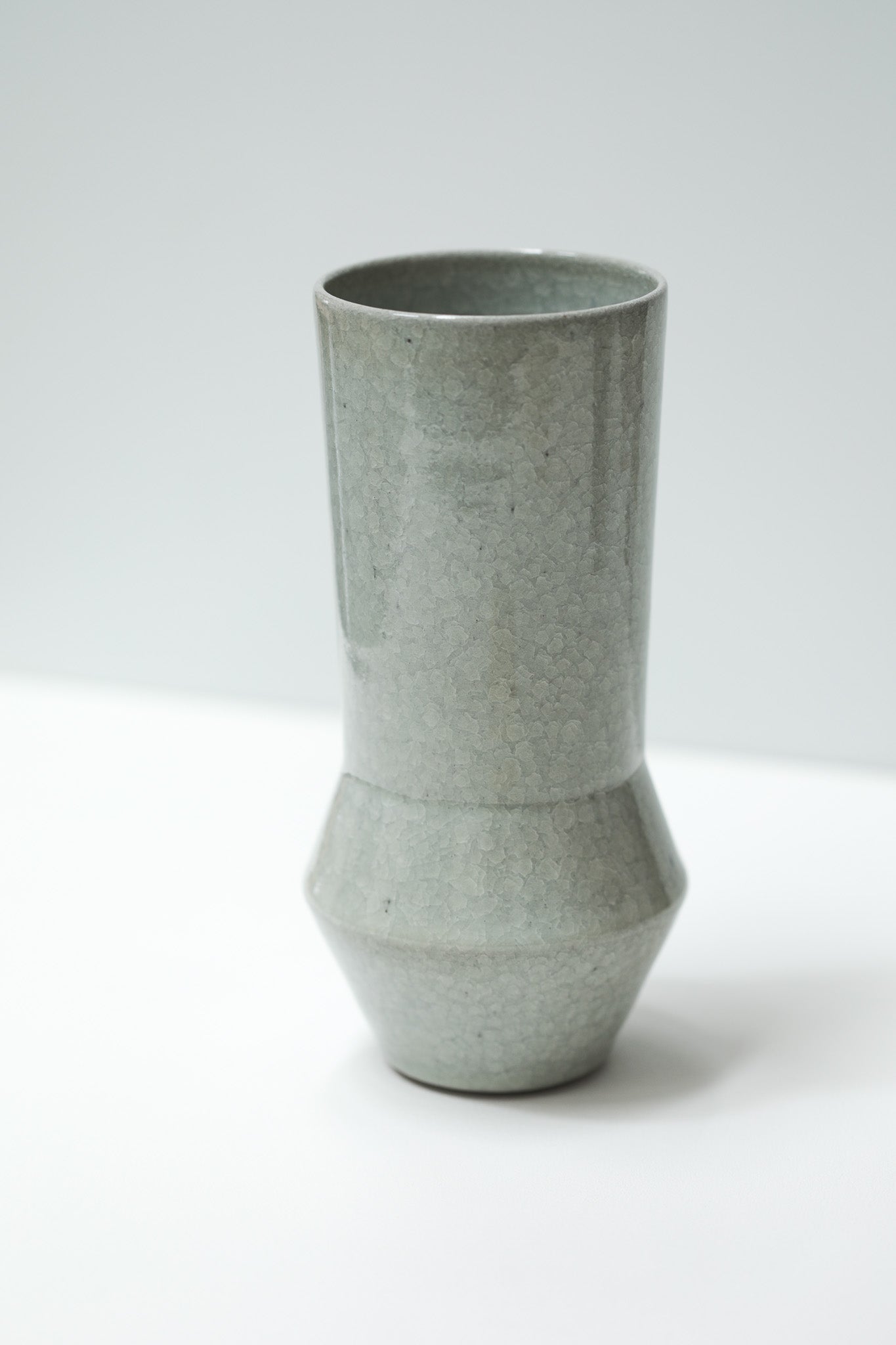 Florian Gadsby: Angular Vase