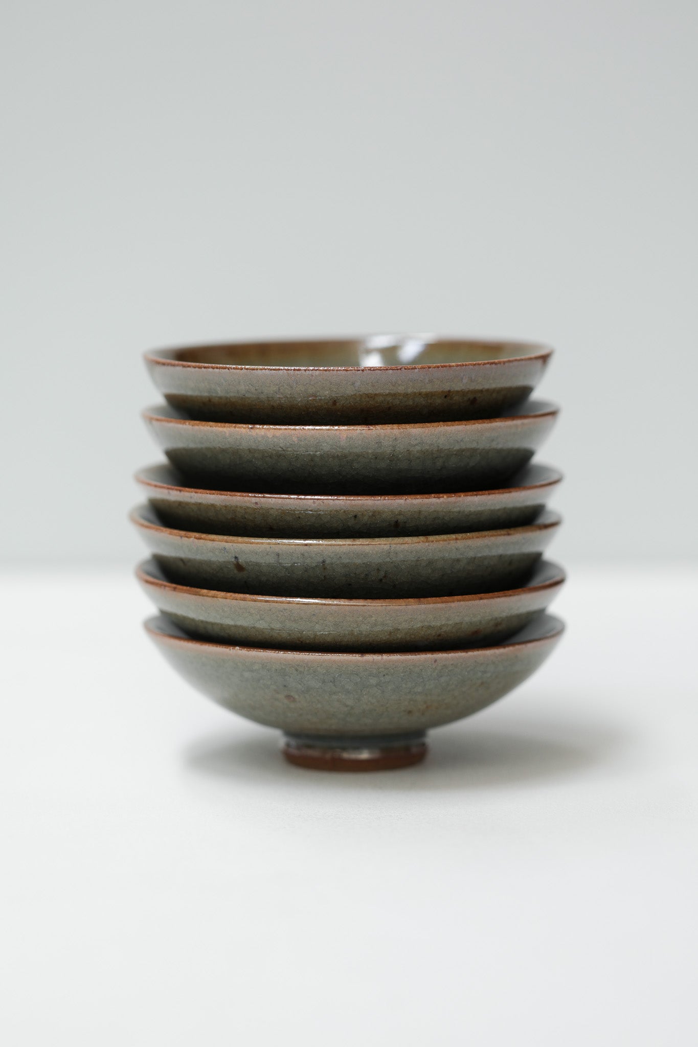 Florian Gadsby: Set of Small Bowls