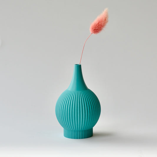 Keeley Traae: Aqua Vase